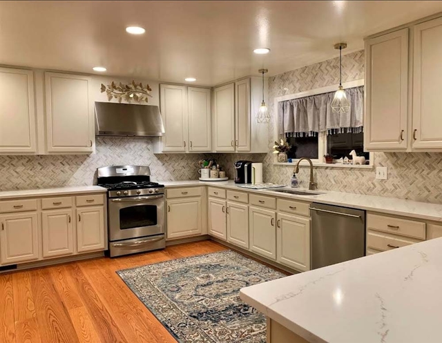 Kitchen remodeling